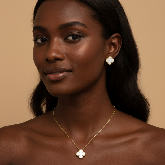 Nacré Necklace
