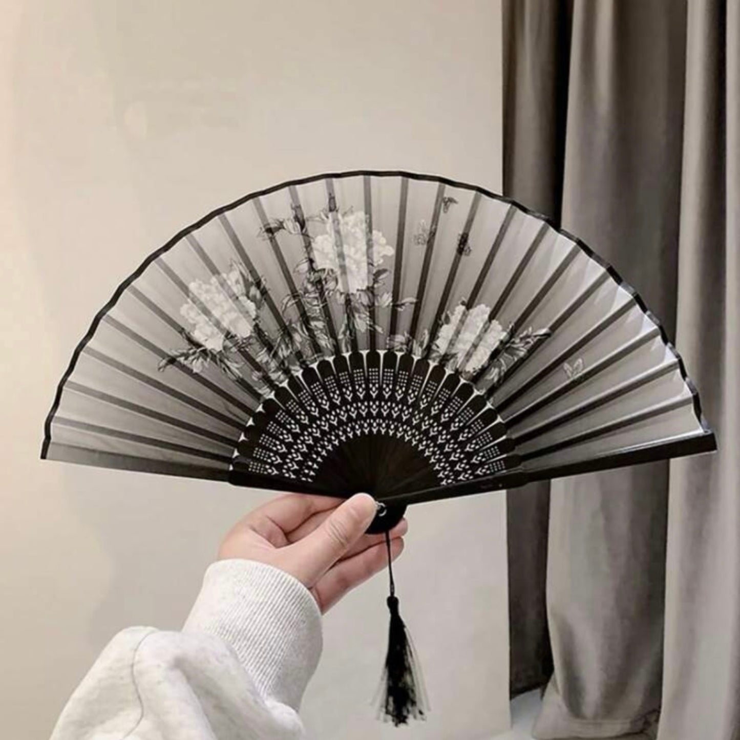 Éventail Élégant