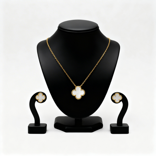 Nacré Necklace