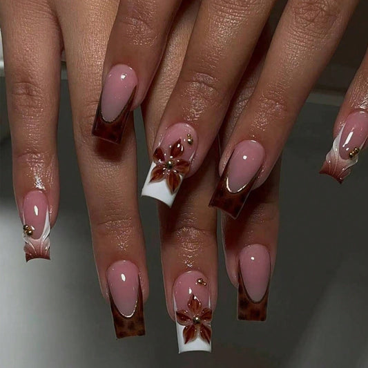 Faux Ongles Press-On Modèle Sarah- Design Élégant Réutilisable